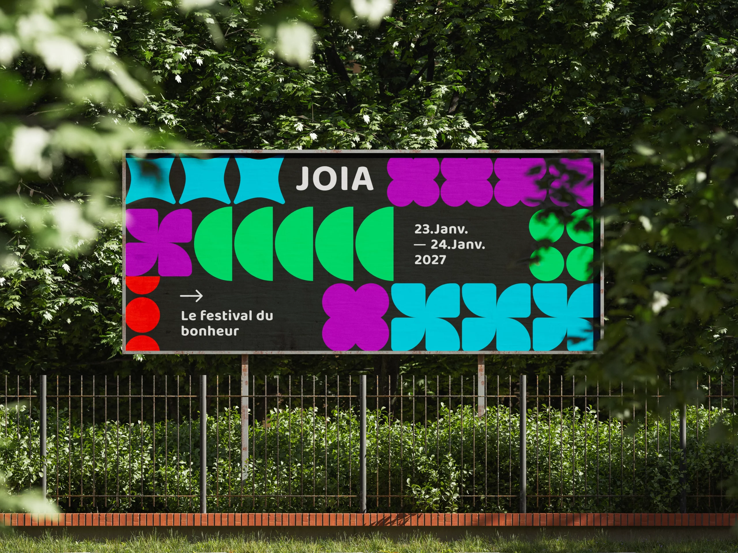 photo montrant une affiche publicitaire du Festival JOIA