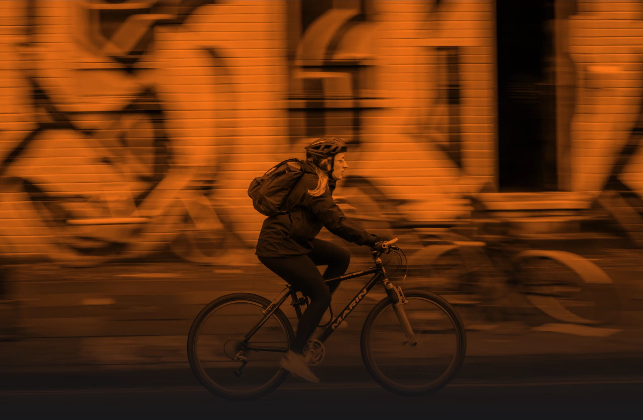 photo montrant une personne en train de faire du vélo